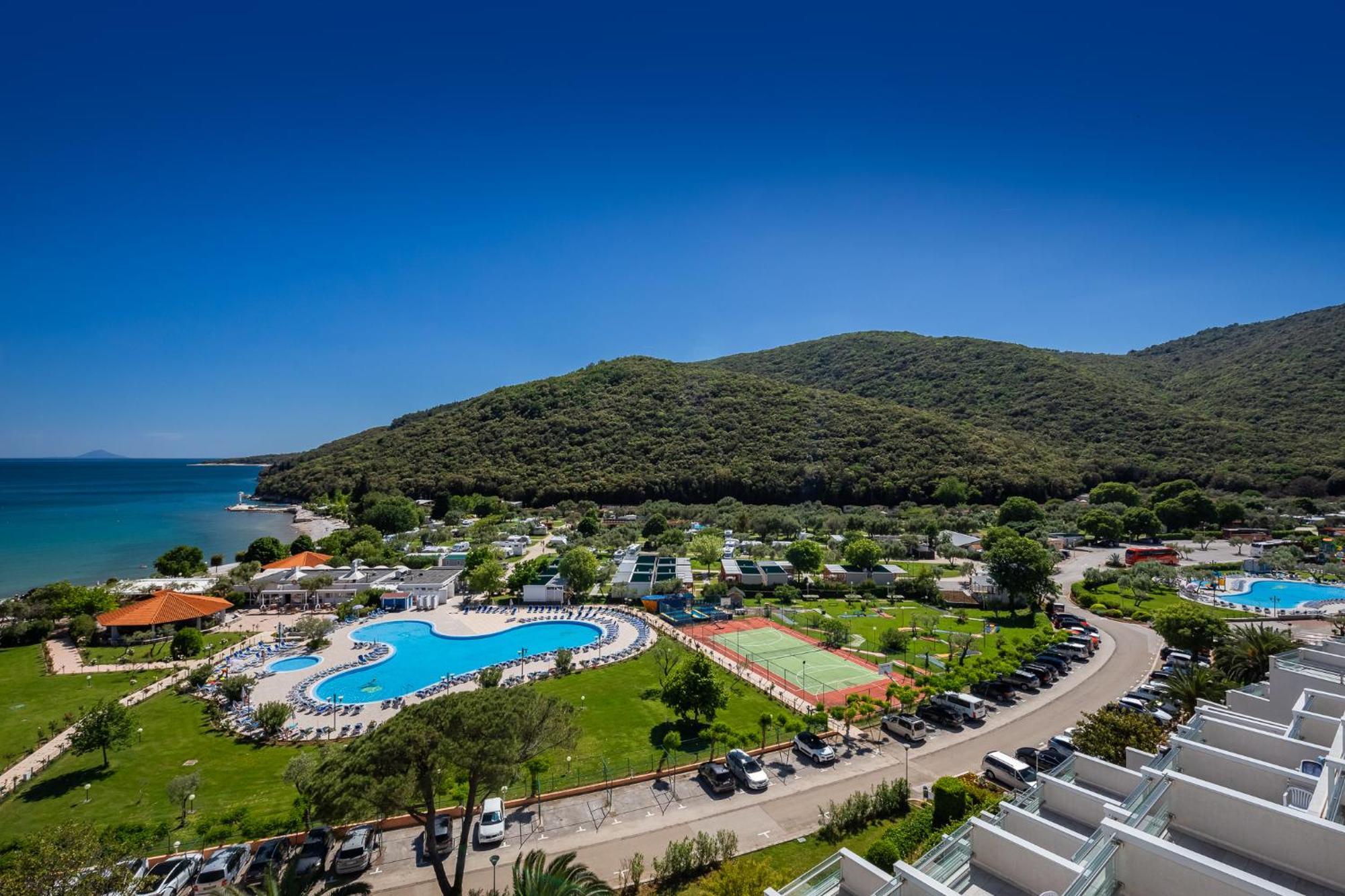 Camping Residence Oliva 拉巴克 外观 照片